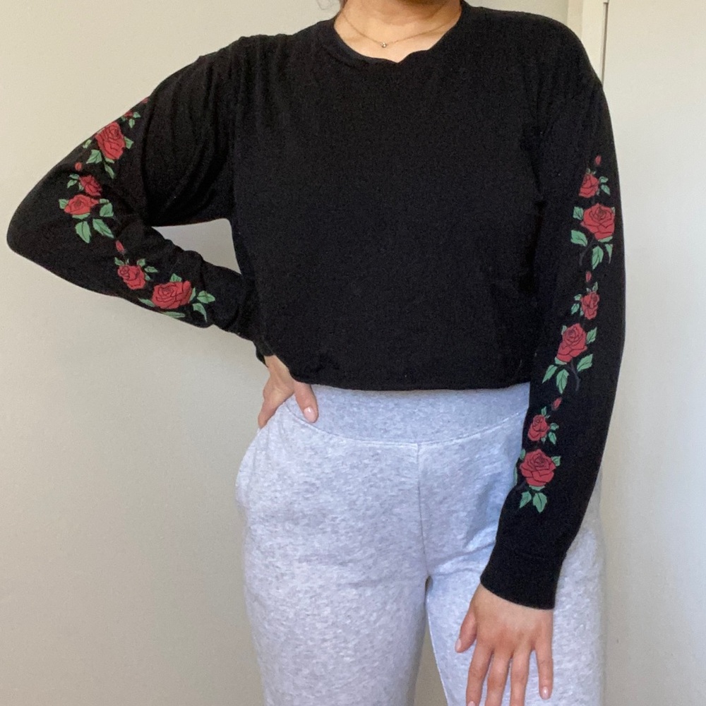 Urban outfitters rose cropped shirt